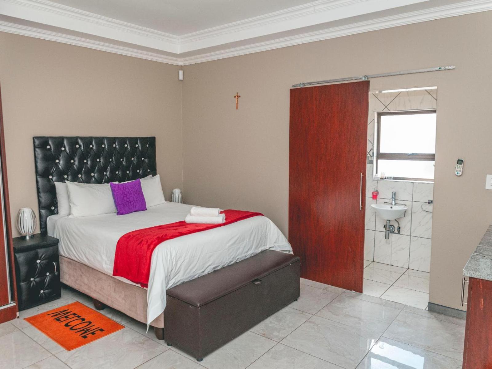 Khutso Boutique Hotel Хейзивью Номер фото
