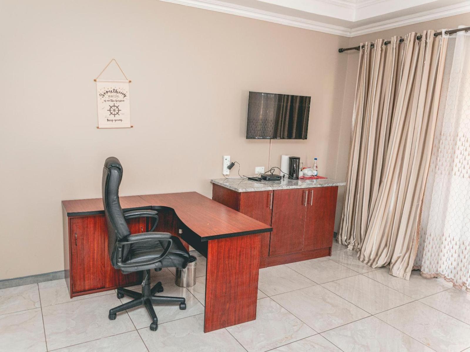 Khutso Boutique Hotel Хейзивью Номер фото